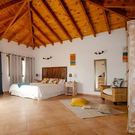 Casa * Лахарес
